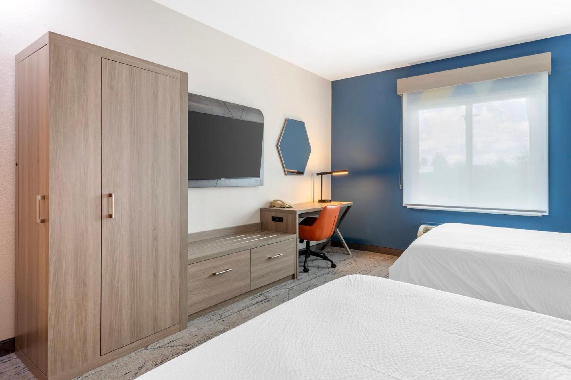 Holiday Inn Express Hotel And Suites Alice By Ihg Экстерьер фото