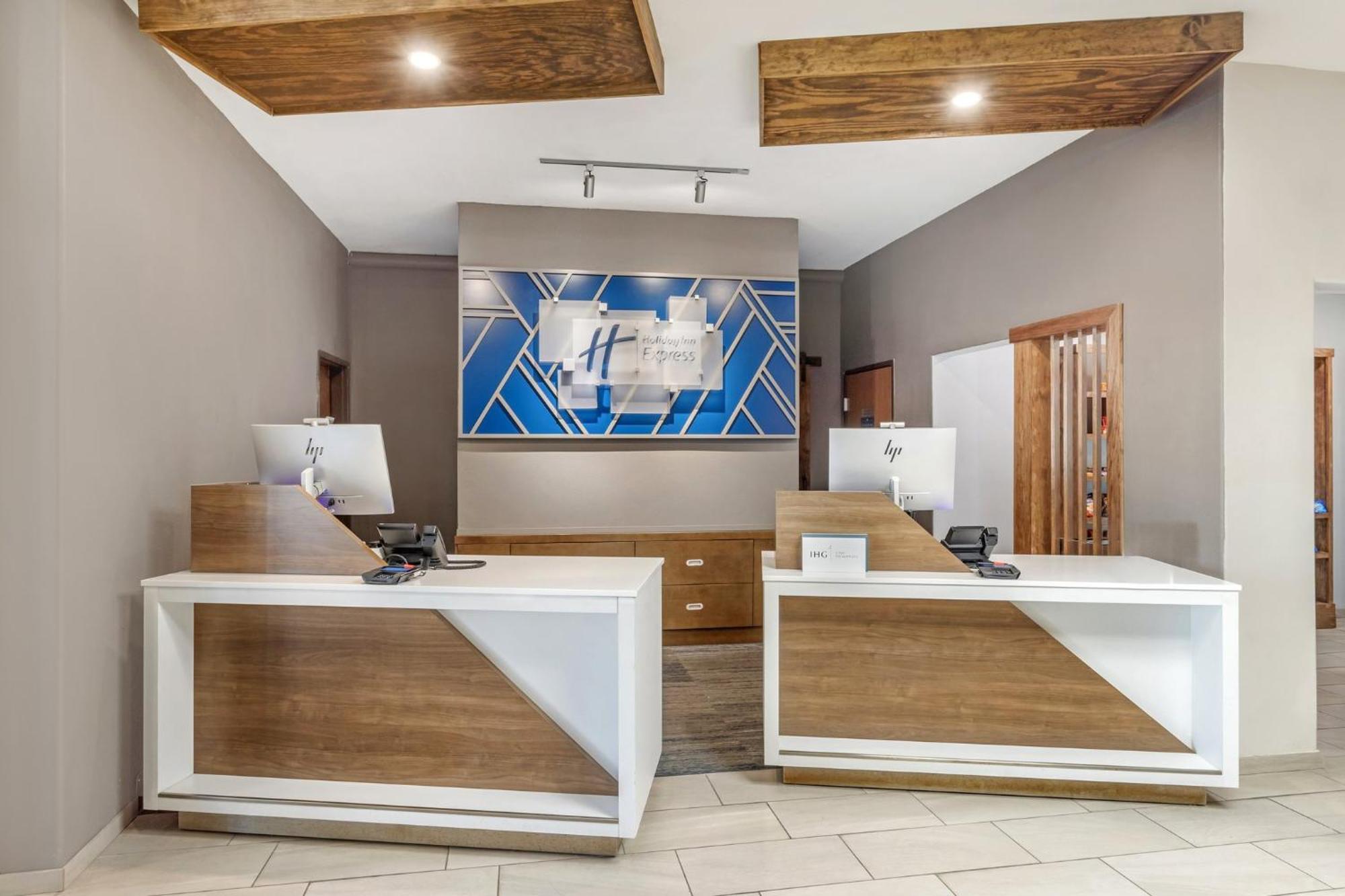 Holiday Inn Express Hotel And Suites Alice By Ihg Экстерьер фото